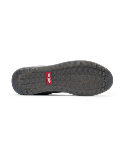 Men's Field V2 Shoe in Carbon, bottom view featuring a gray traction outsole with a red SD logo label