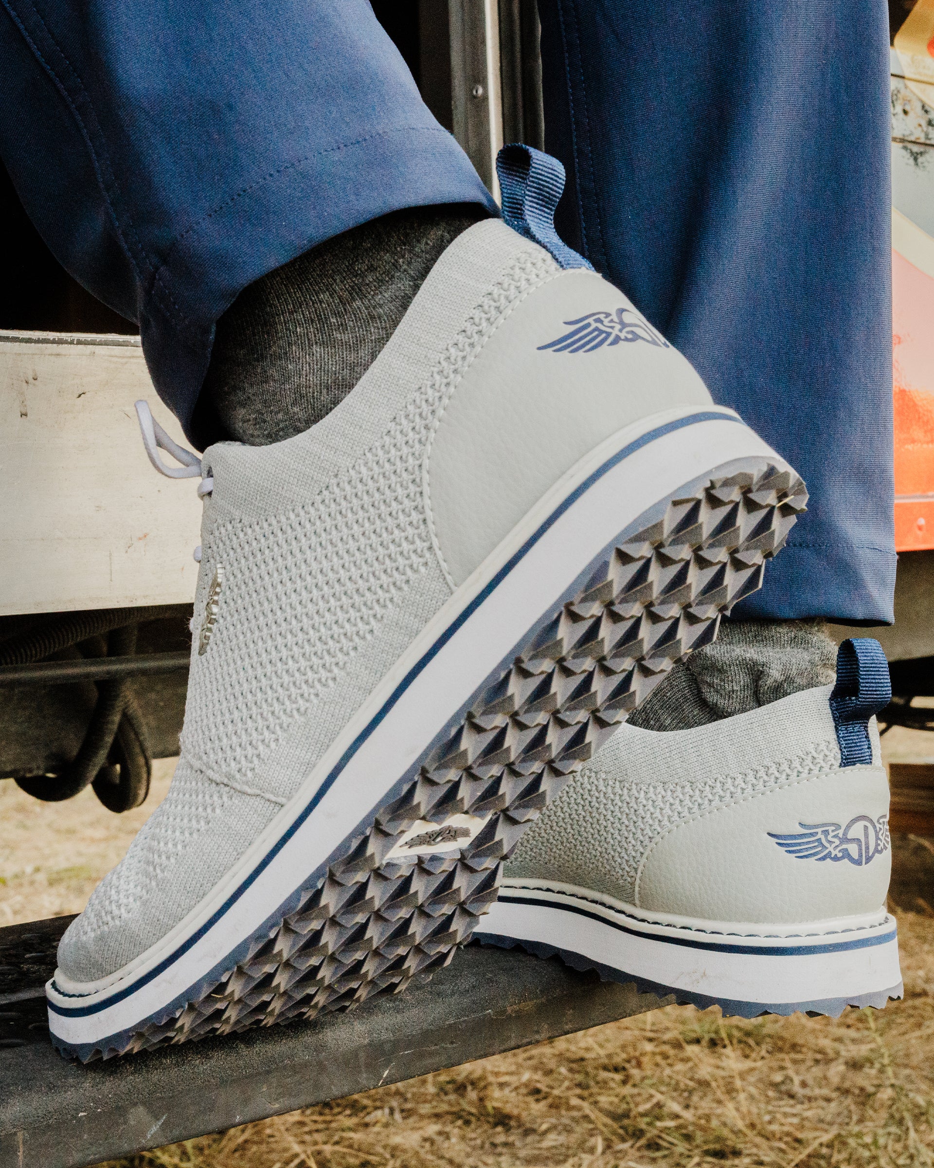 Harbour Knit Hybrid Shoe - Silver
