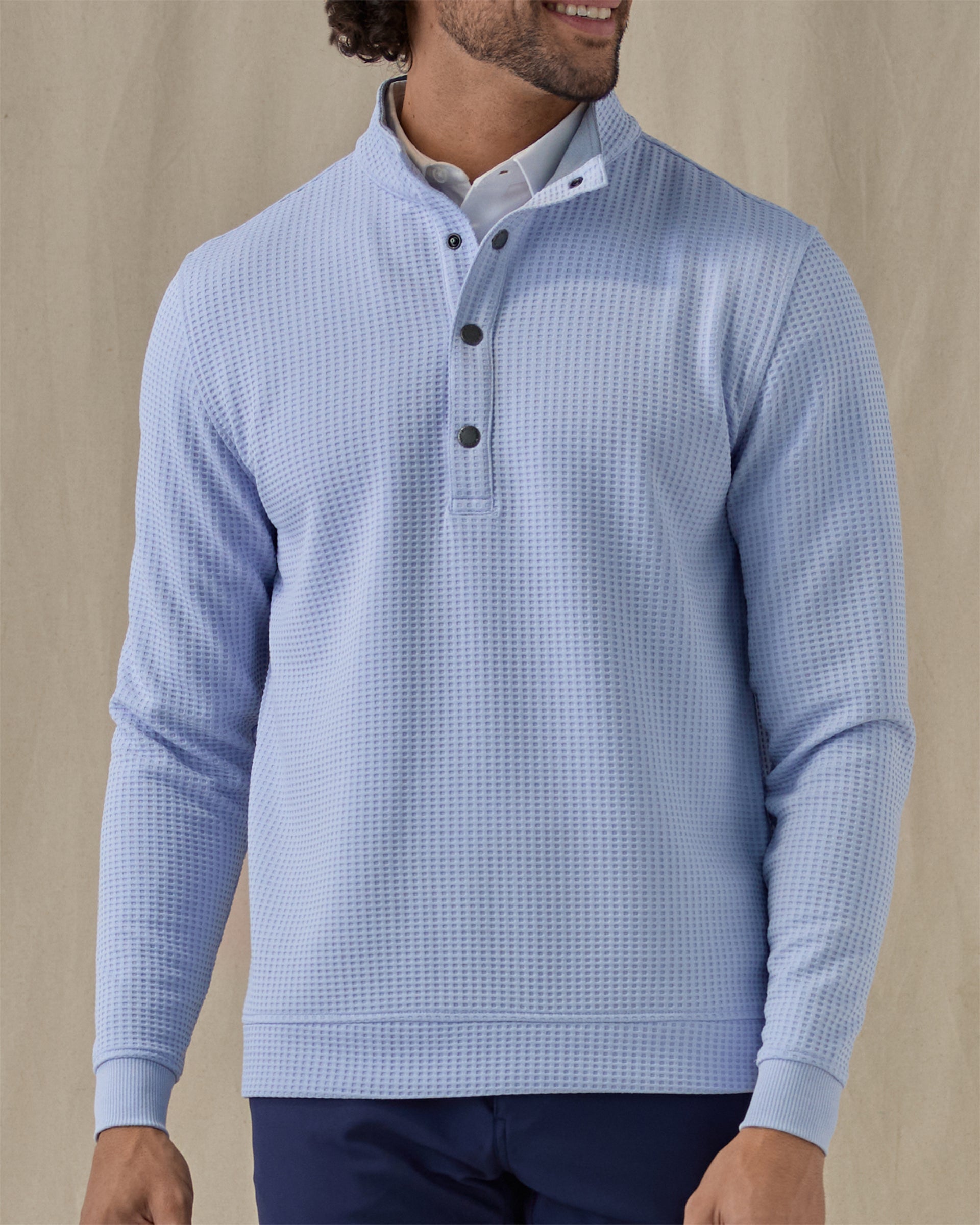 Hollister Snap Placket Pullover - Powder
