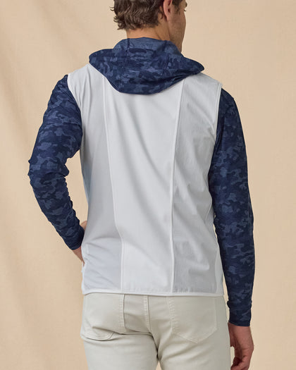 Men’s Zephyr Hybrid Vest in White / New Indigo, back view
