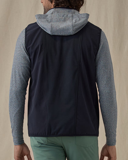 Men’s Zephyr Hybrid Vest in black, back model view