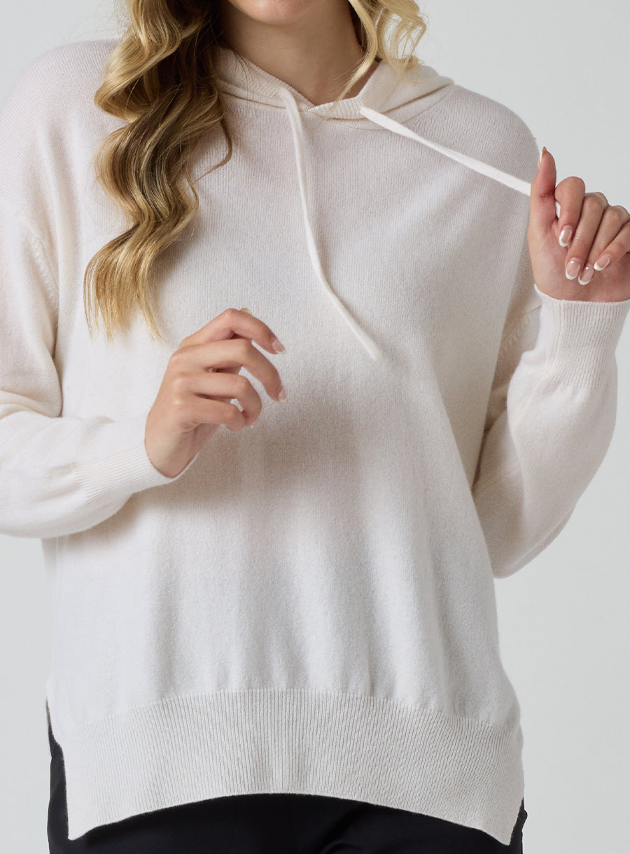 Avebury Hoodie - Cream
