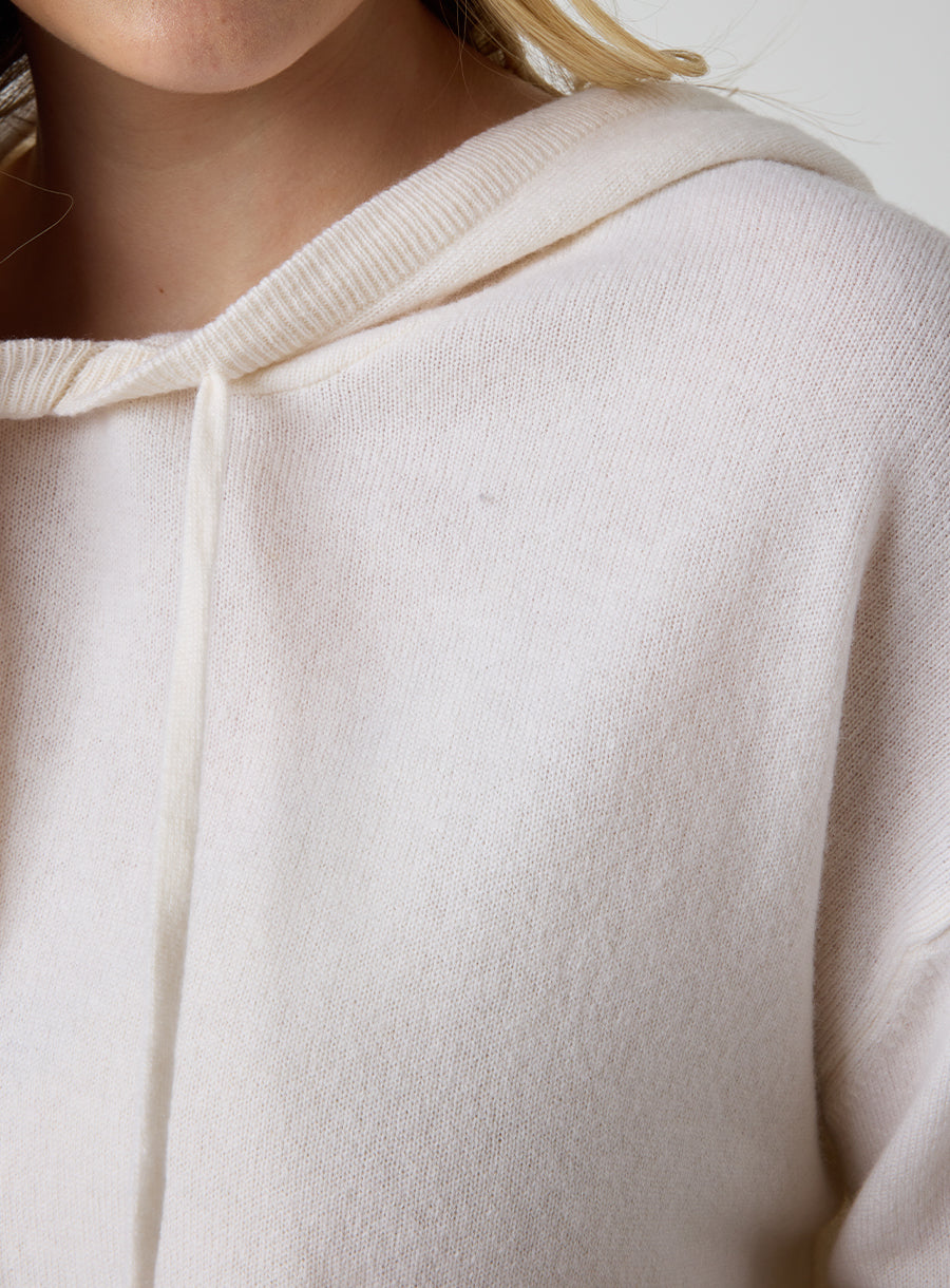 Avebury Hoodie - Cream
