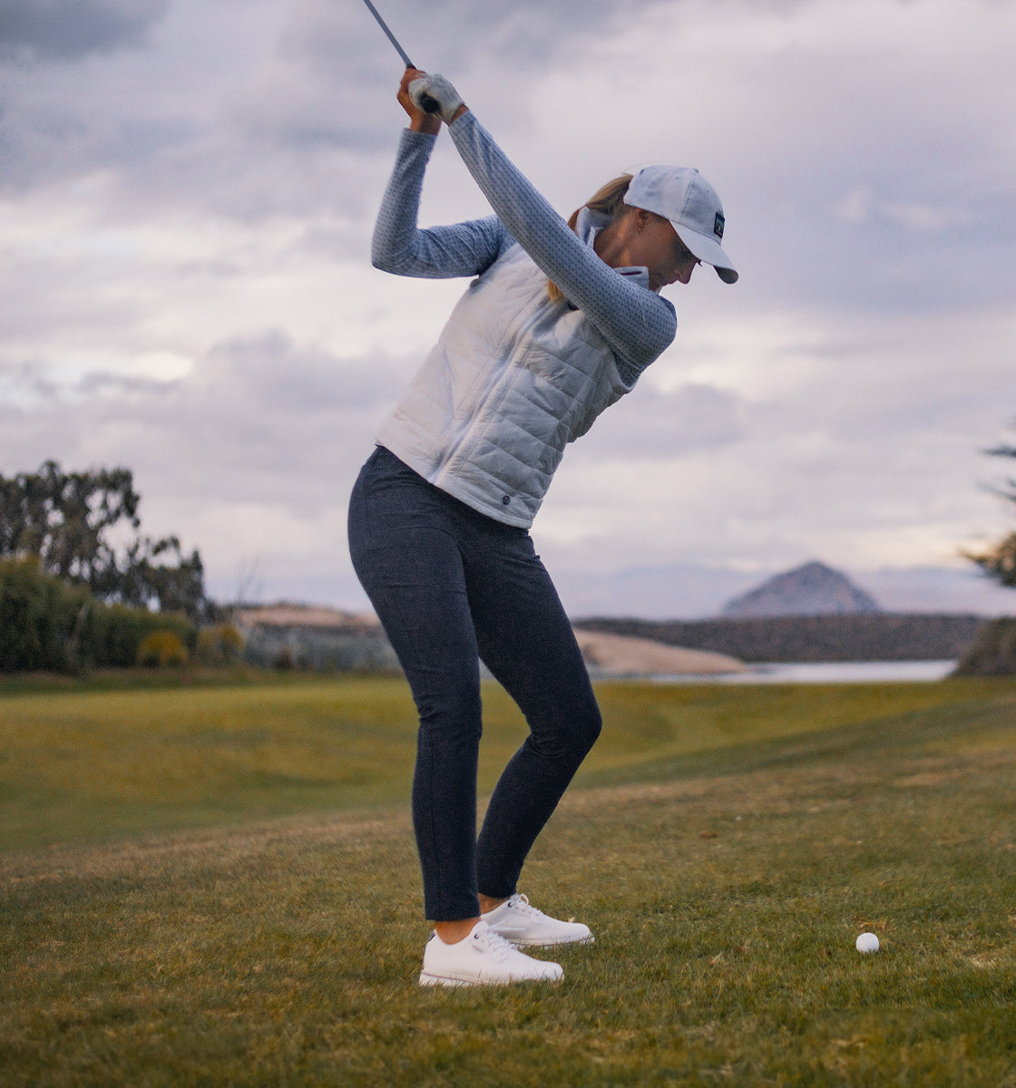 Women’s Golf Outfits | Straight Down